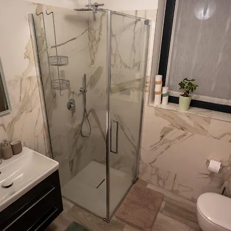Apartment Wellness E Relax, Ideale Per Raggiungere Rho Fiera *