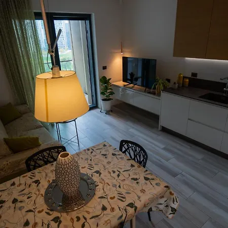 Wellness E Relax, Ideale Per Raggiungere Rho Fiera *
